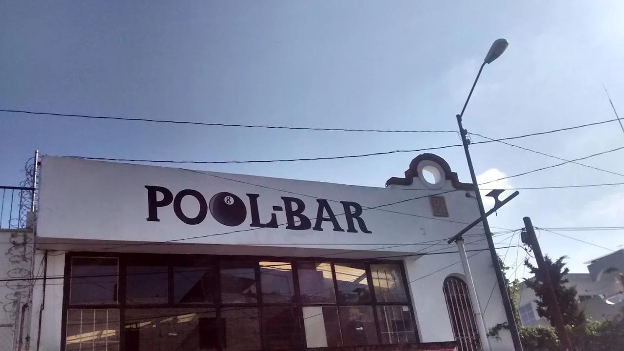 Carambola Pool y Bar