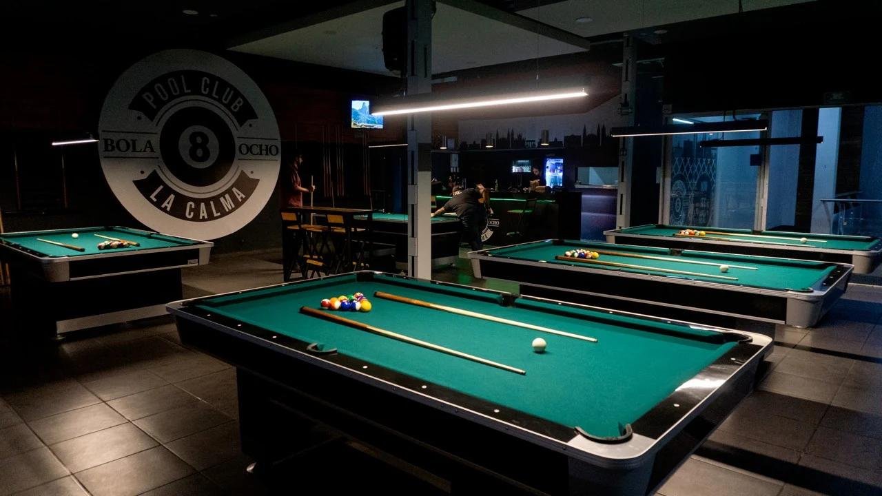 Bola 8 Pool Club
